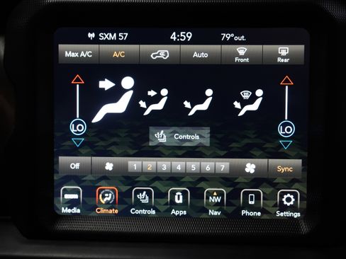 Used 2022 Jeep Wrangler Unlimited Sahara w/ Cold Weather Group AWD/4WD image 24