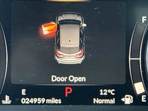 Used 2022 Acura RDX A-Spec image 12