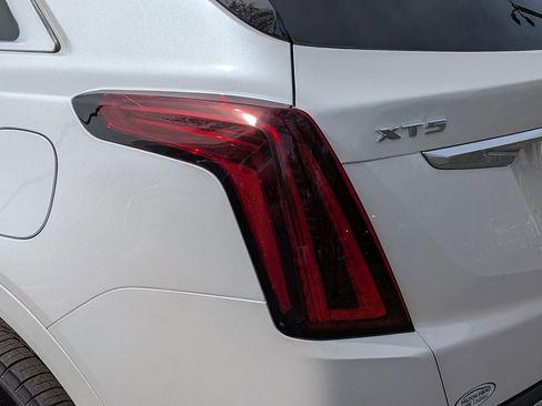 New 2026 Cadillac XT5 Premium Luxury image 10