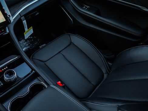 New 2026 Jeep Grand Cherokee Limited image 26