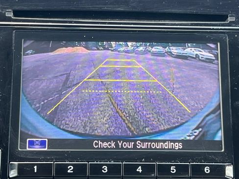 Used 2016 Honda HR-V LX image 18