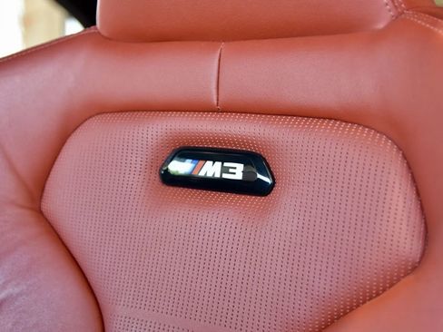 Used 2018 BMW M3 RWD image 18