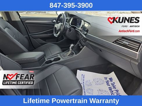 Used 2024 Volkswagen Jetta SE image 26