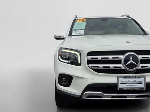 Certified 2022 Mercedes-Benz GLB 250 4MATIC w/ Premium Package Lite image 10