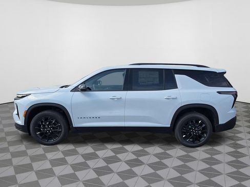 New 2026 Chevrolet Traverse LT w/ Midnight/Sport Edition FWD image 15
