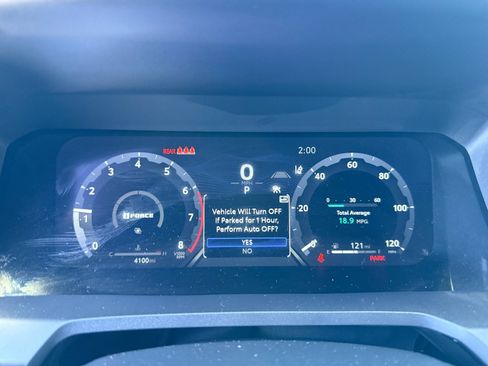 Used 2025 Toyota Tacoma TRD Off-Road AWD/4WD image 11