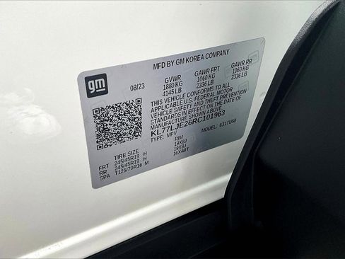 Used 2024 Chevrolet Trax RS w/ Driver Confidence Package image 35