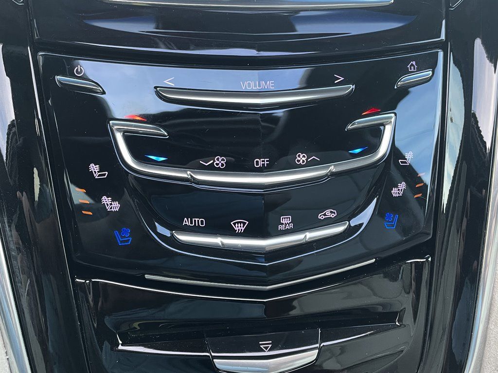 Used 2016 Cadillac Escalade ESV Luxury RWD image 28
