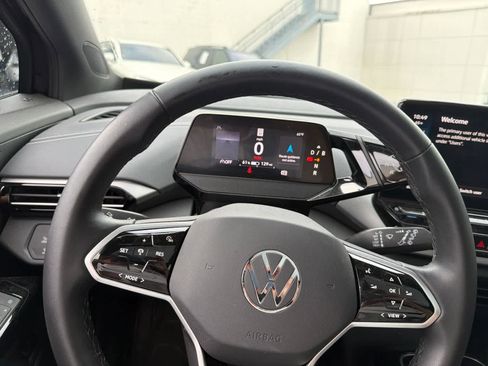 Used 2024 Volkswagen ID.4 S RWD image 21