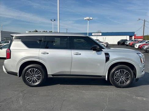 Certified 2025 Nissan Armada SL w/ Captain's Chari Seat Package AWD/4WD image 2