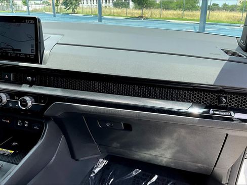 Used 2024 Honda CR-V Sport Touring image 18