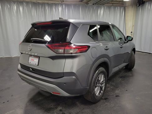 Used 2023 Nissan Rogue S image 8