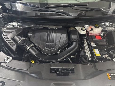 Used 2024 GMC Acadia Denali w/ Super Cruise Package image 44