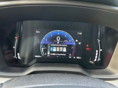 Used 2025 Toyota Corolla FX w/ Convenience Package FWD image 23
