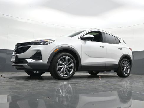 Certified 2023 Buick Encore GX Essence w/ Experience Buick Package FWD image 28