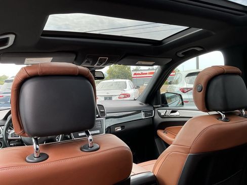 Used 2018 Mercedes-Benz GLE 43 AMG 4MATIC image 22