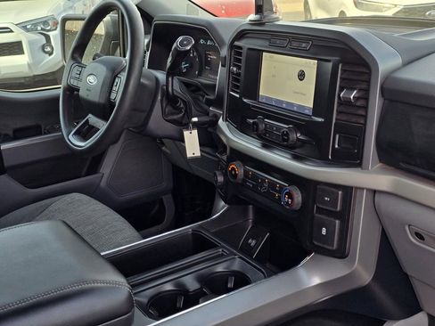 Used 2022 Ford F150 XLT image 33