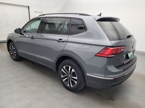 Used 2022 Volkswagen Tiguan S image 3