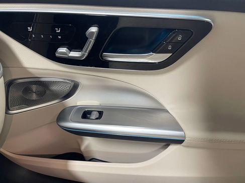 Used 2026 Mercedes-Benz C 300 4MATIC Sedan image 27