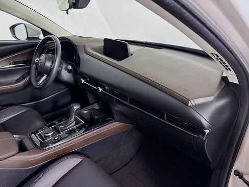 Used 2023 MAZDA CX-30 AWD 2.5 S w/ Premium Package image 28