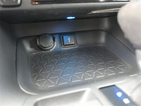 Used 2020 Toyota RAV4 XSE image 31