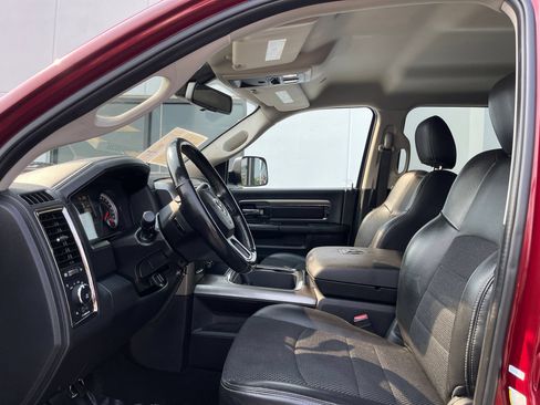 Used 2018 RAM 2500 Big Horn w/ Sport Appearance Group AWD/4WD image 10