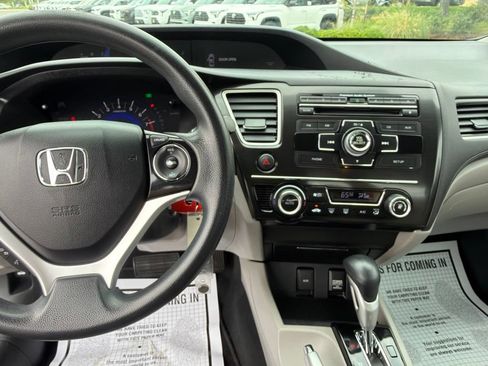 Used 2013 Honda Civic EX image 22