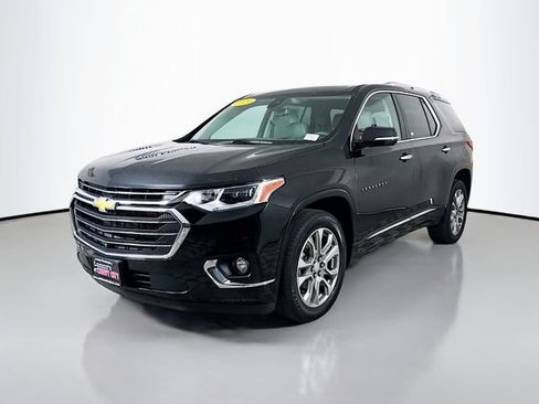 Used 2020 Chevrolet Traverse Premier w/ LPO, Floor Liner Package AWD/4WD image 3