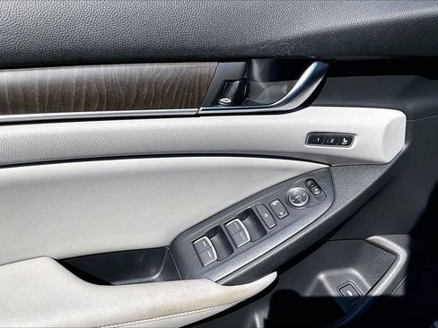 Used 2018 Honda Accord EX-L image 26