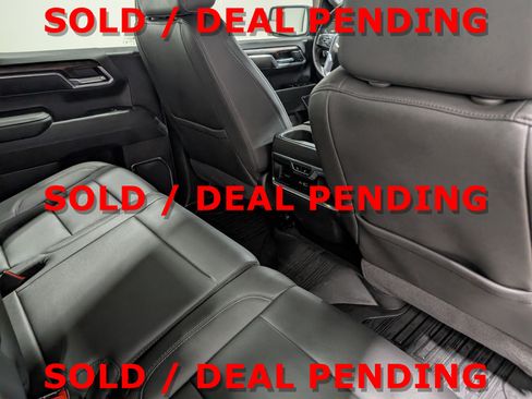 Used 2024 GMC Sierra 1500 SLT w/ SLT Premium Package AWD/4WD image 19