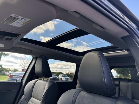 Used 2025 Mitsubishi Outlander SE image 22