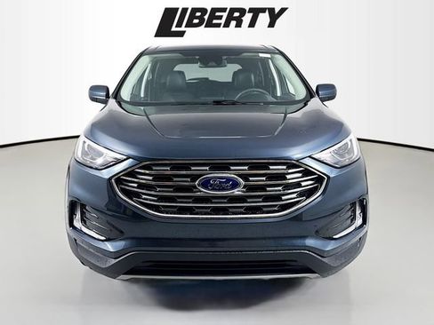 Certified 2022 Ford Edge SEL w/ Convenience Package image 2