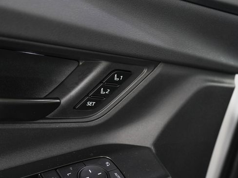 Certified 2026 Toyota bZ AWD/4WD image 23