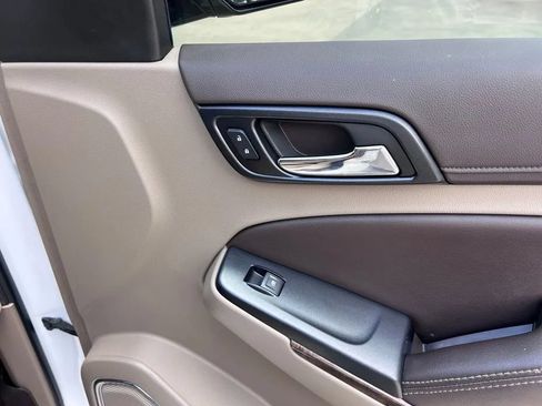 Used 2019 Chevrolet Suburban LT w/ Texas Edition Package RWD image 33