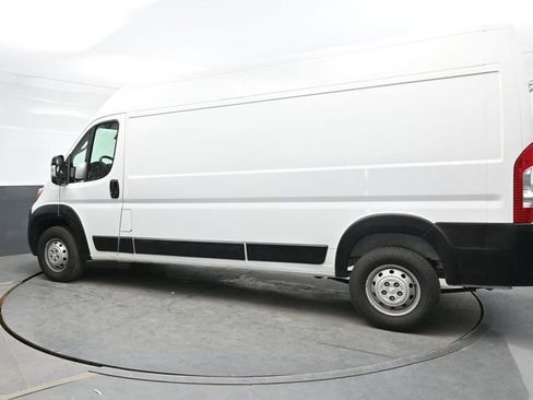 Used 2023 RAM ProMaster 2500 FWD image 4