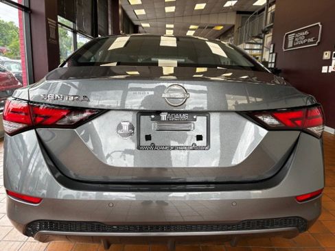 Used 2024 Nissan Sentra S FWD image 11