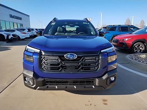 New 2026 Subaru Outback Limited image 3