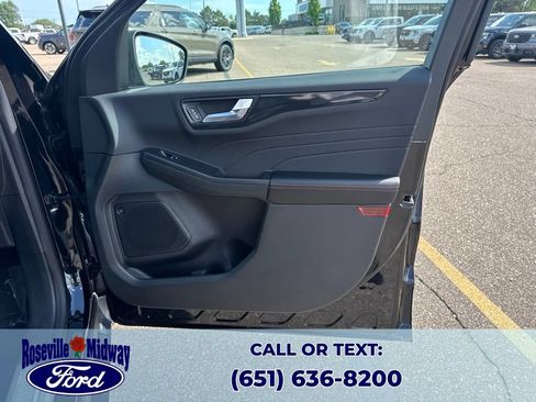 Used 2024 Ford Escape ST-Line Select w/ Tech Pack #2 AWD/4WD image 35