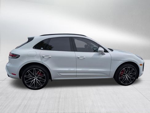 Used 2022 Porsche Macan S AWD/4WD image 6