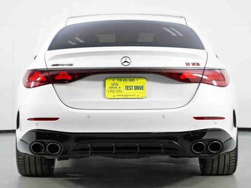 Used 2025 Mercedes-Benz E 53 AMG e 4MATIC Sedan image 11
