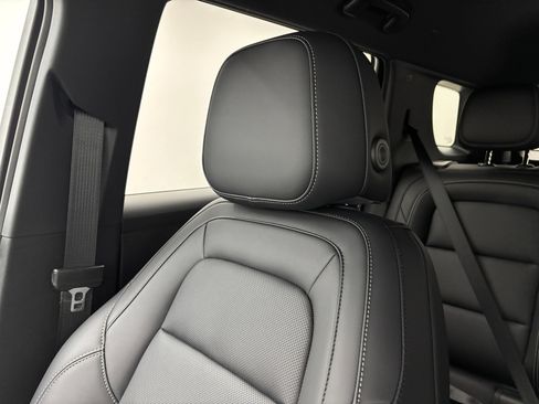 New 2027 GMC Terrain Elevation w/ Elevation Premium Package FWD image 42