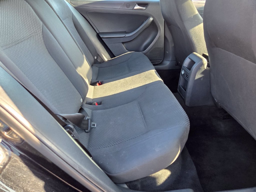 Used 2013 Volkswagen Jetta S FWD image 19