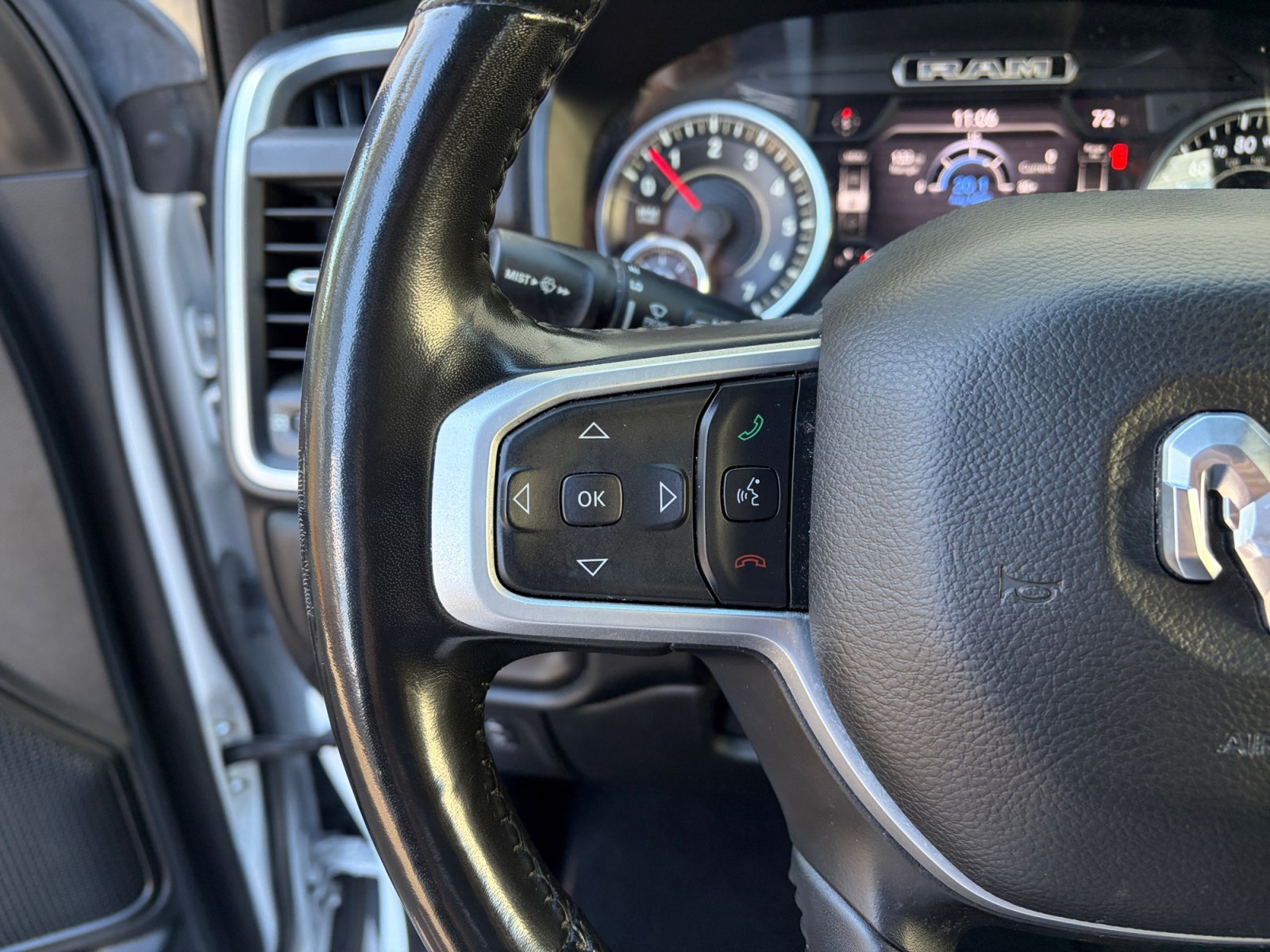 Used 2021 RAM 1500 Big Horn RWD image 15