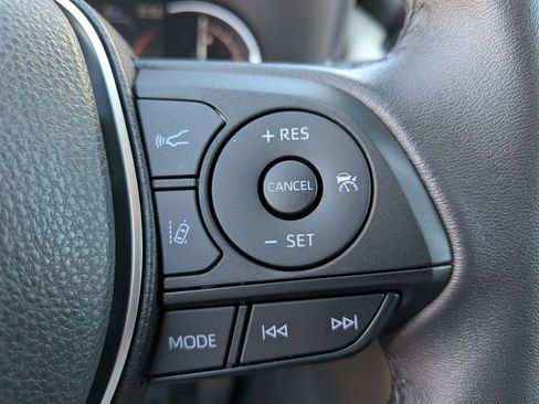 Used 2023 Toyota RAV4 XLE Premium FWD image 19
