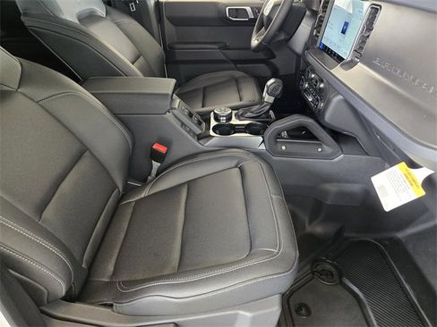 New 2025 Ford Bronco Big Bend w/ Black Diamond Package image 11
