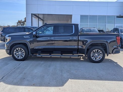 Used 2021 GMC Sierra 1500 Denali image 9