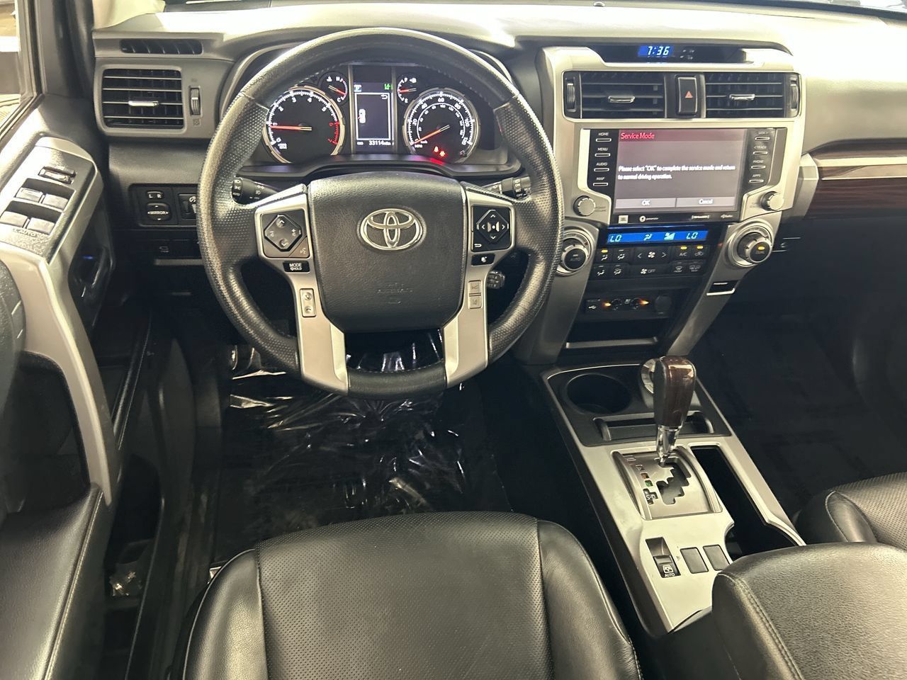 Used 2024 Toyota 4Runner Limited AWD/4WD image 22