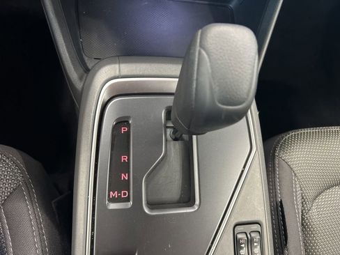 Used 2024 Subaru Crosstrek 2.0i Premium AWD/4WD image 18