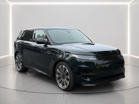 New 2026 Land Rover Range Rover Sport Dynamic SE AWD/4WD image 7