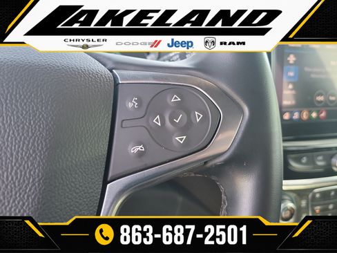 Used 2023 Chevrolet Traverse LT AWD/4WD image 28